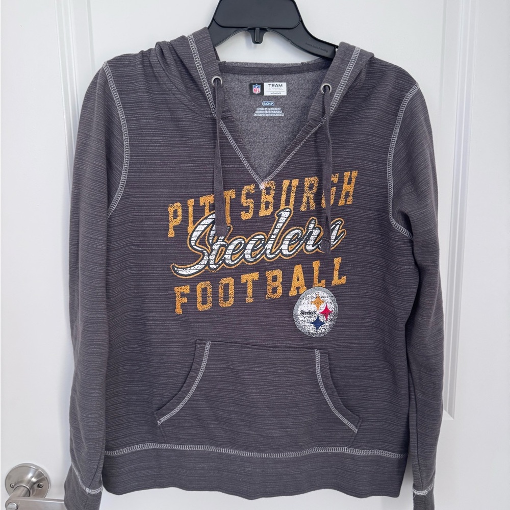 NFL Team Apparel Women's Gray Hoodie